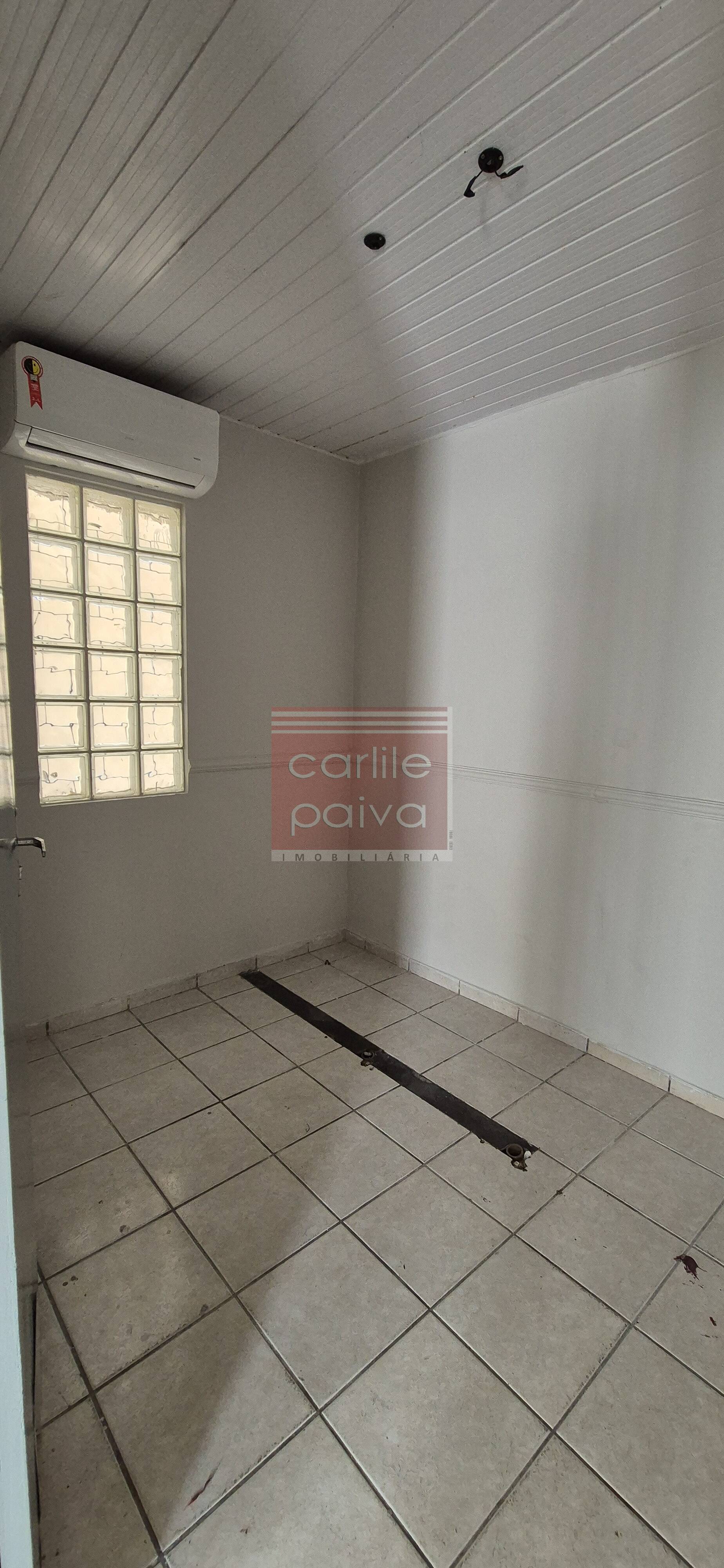 Casa para alugar com 2 quartos, 200m² - Foto 8