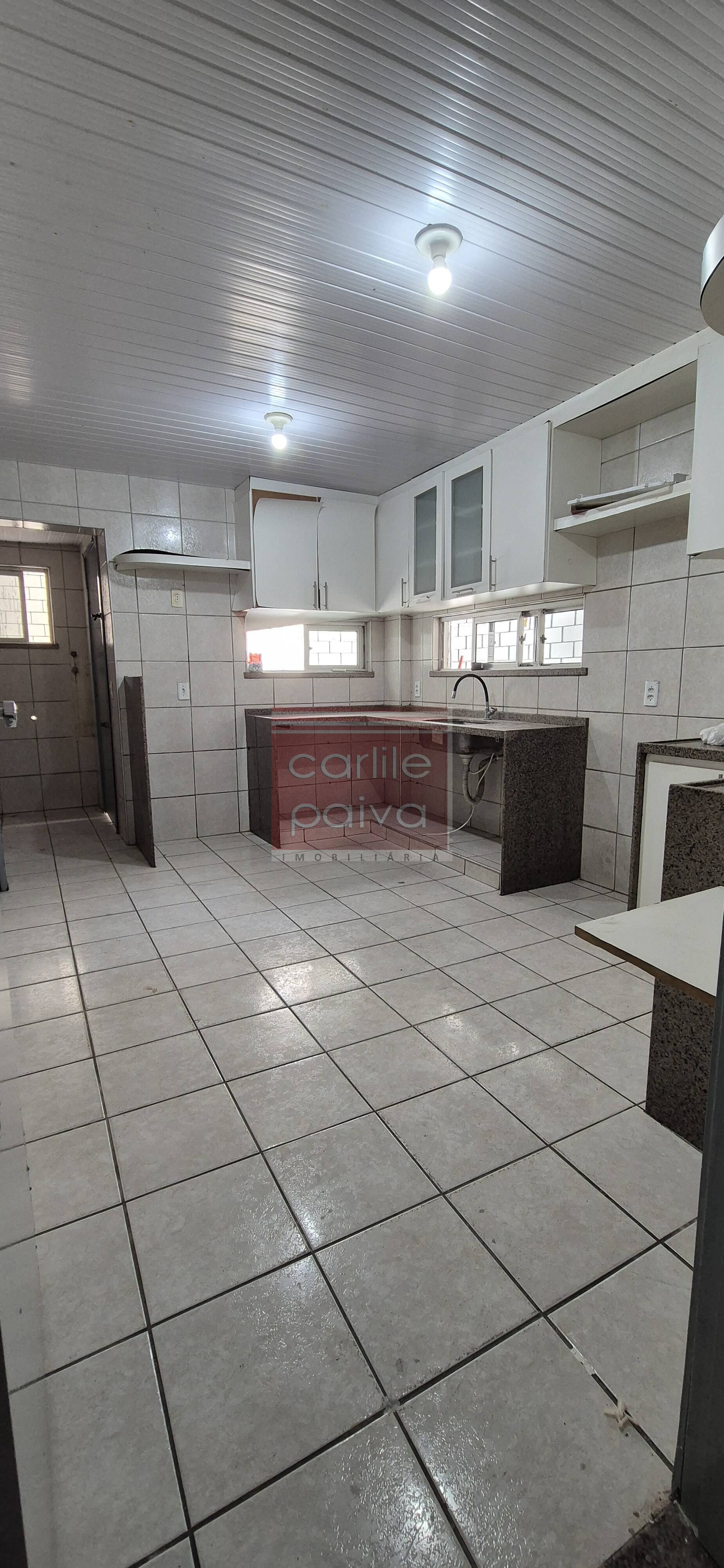 Casa para alugar com 2 quartos, 200m² - Foto 11